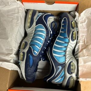 Nike initiator size 10